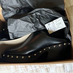 ZARA STUDDED CLOGS